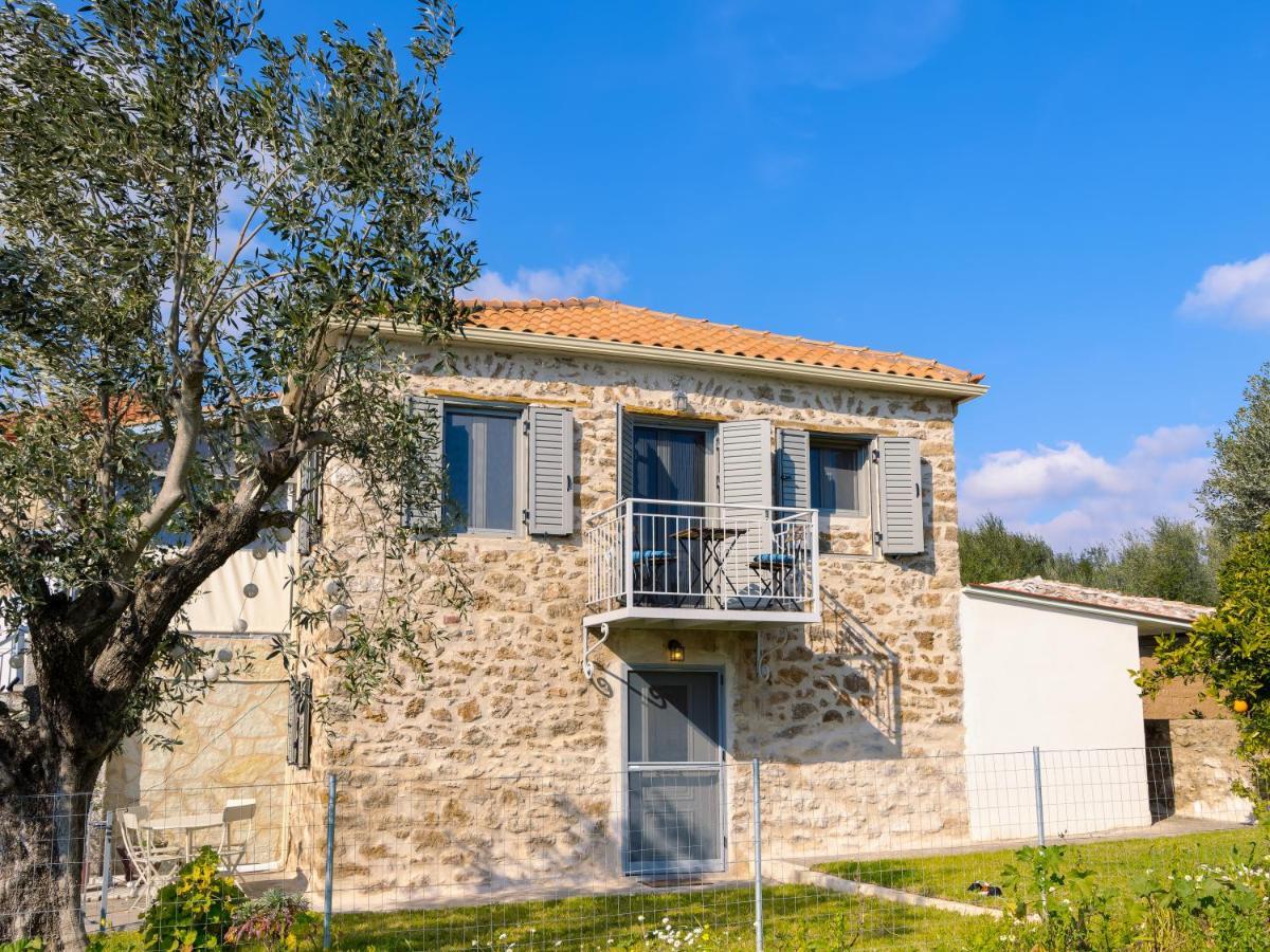 Messinian Stone House Villa Exterior photo